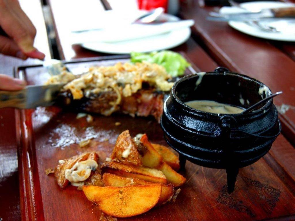 סוולנדאם Barrel And Blues Inn מראה חיצוני תמונה
