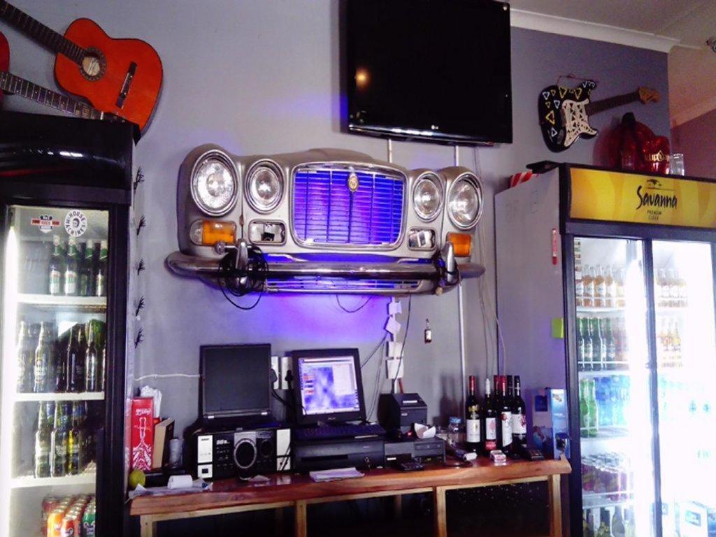 סוולנדאם Barrel And Blues Inn מראה חיצוני תמונה