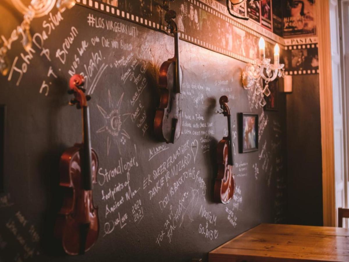סוולנדאם Barrel And Blues Inn מראה חיצוני תמונה
